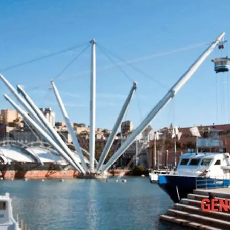 Molo Genoa